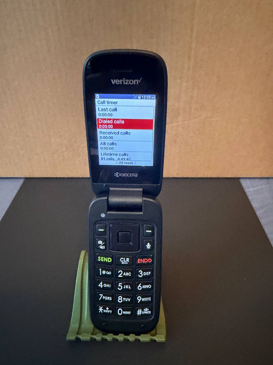 Kyocera Cadence 4g LTE S2720 Verizon flip phone used
